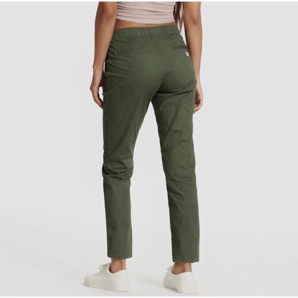 Vuori Ripstop Green Drawstring Pants - Picture 2 of 10